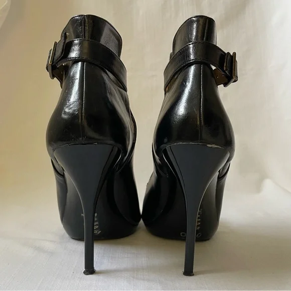 Promise cutout booties - Picture 2 of 3